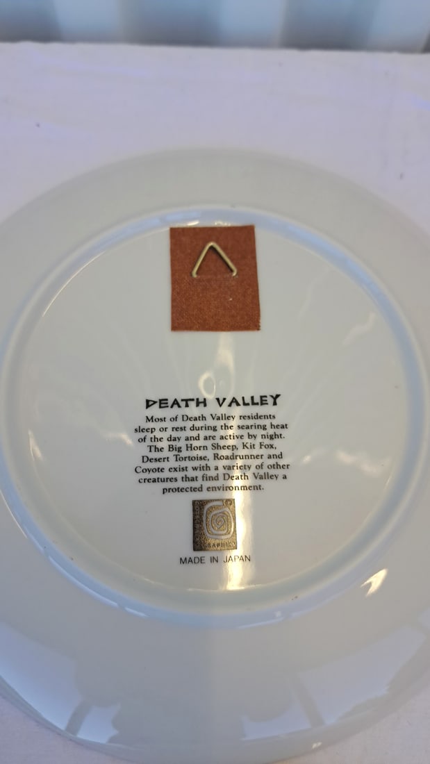 4 Death Valley Souvenir Decorative Plates Floral Desert Wildlife Designs - 8