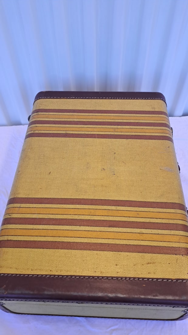 Tan Striped Canvas Suitcase Brown Leather Trim Brass Latches 18 X 13 X 6 In - 8