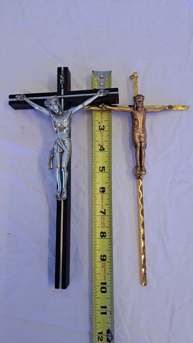 2 Wall Crucifixes, Black Wood Silver-tone Corpus Gold-tone Metal - 4