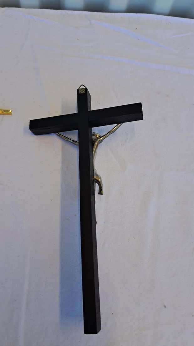 2 Wall Crucifixes, Black Wood Silver-tone Corpus Gold-tone Metal - 6