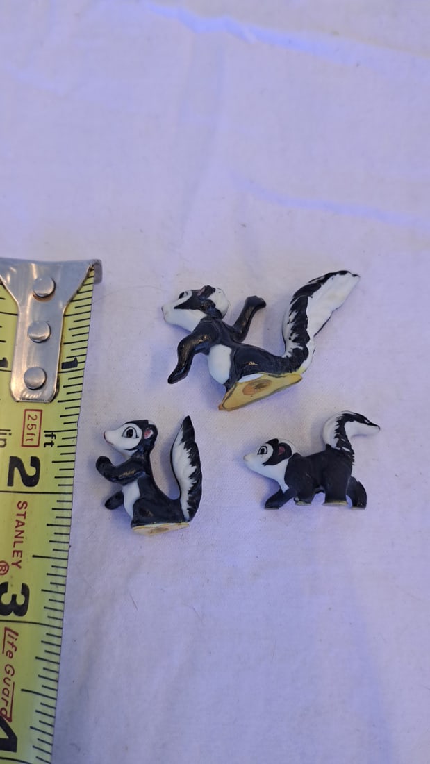Set Of 3 Black And White Skunk Miniature Figurines With Red Noses - 6