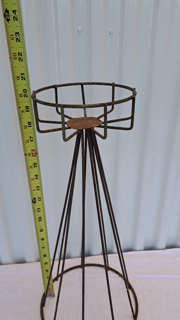Metal Wire Plant Stand Round Base Top Basket Approx 20in High - 4