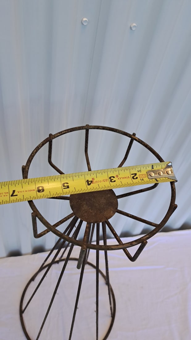 Metal Wire Plant Stand Round Base Top Basket Approx 20in High - 6