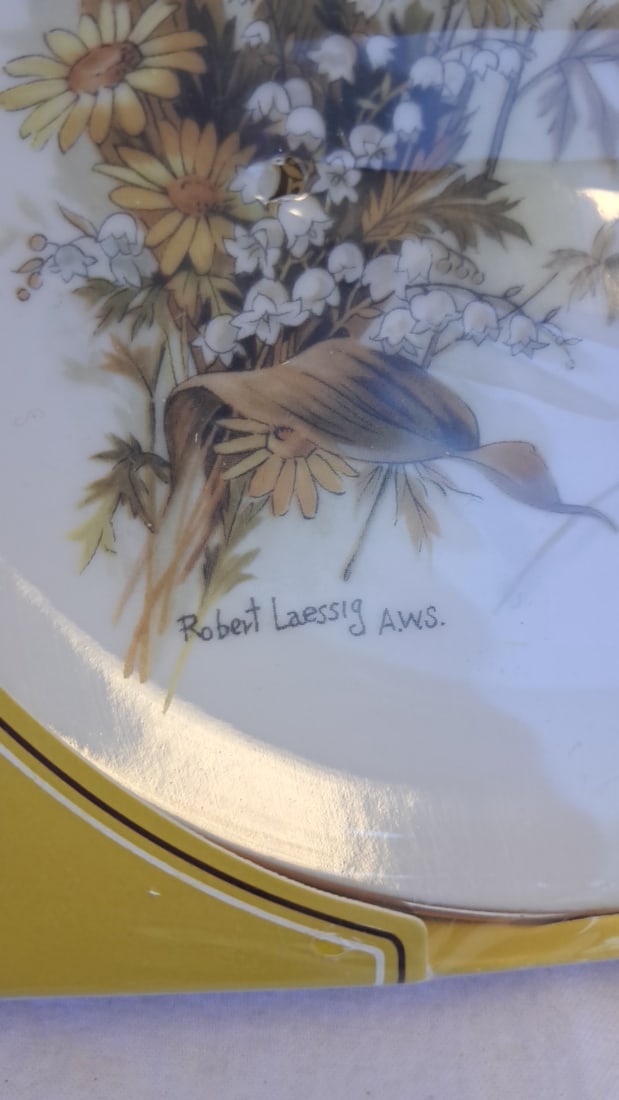 Lasting Memories Cp-119b Robert Laessig Floral Good Luck Decorative Plates - 2