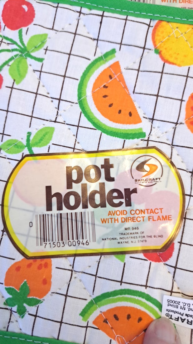 Skilcraft Mr 946 Pot Holder Lot, Assorted Floral Fruit Leaf Patterns Nos - 4