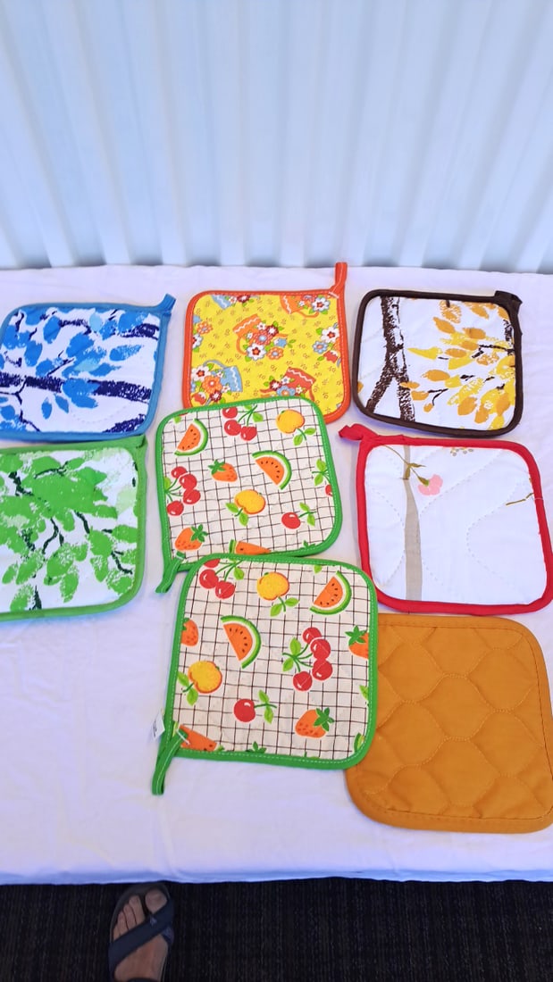 Skilcraft Mr 946 Pot Holder Lot, Assorted Floral Fruit Leaf Patterns Nos - 8