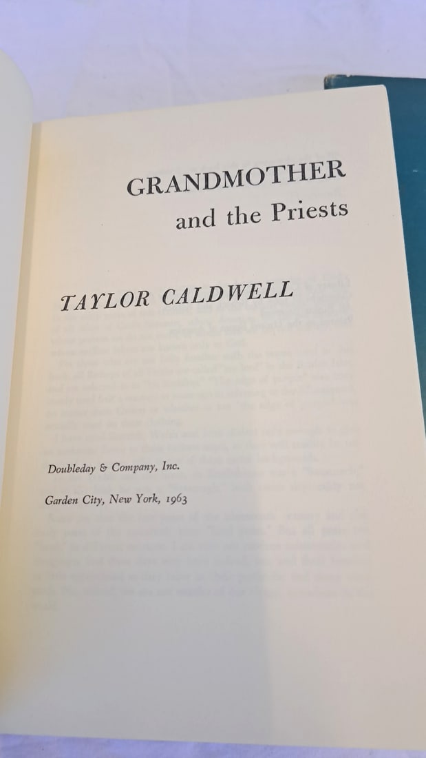 Grandmother And The Priests Taylor Caldwell The Last Space Ship Murray Leinster - 7