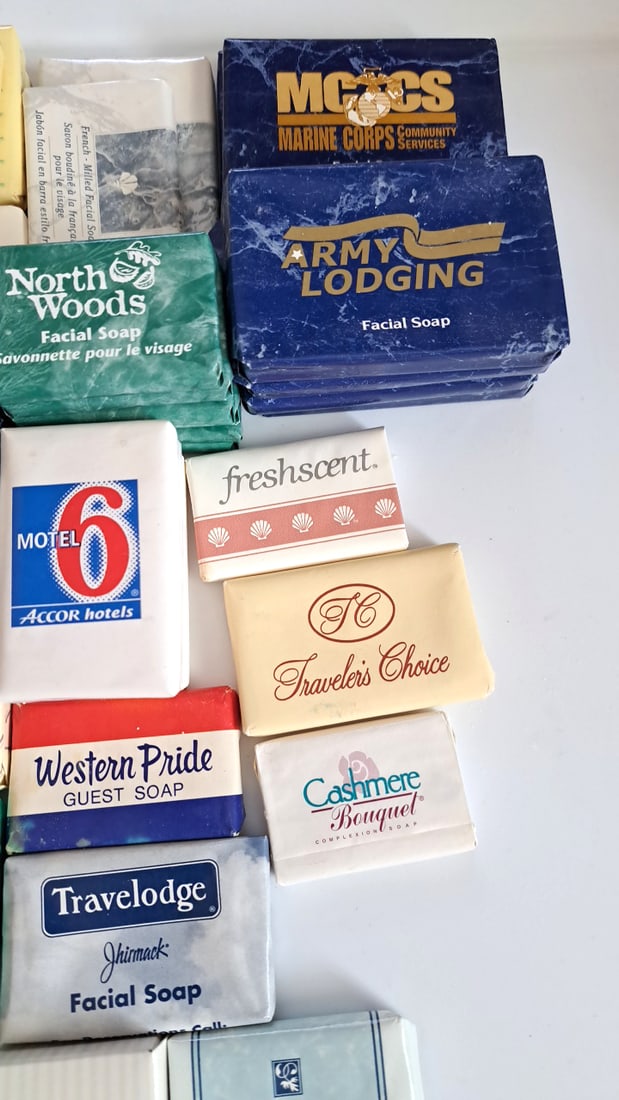 70 Vintage Hotel Motel Soap Bar Lot Dial Neutrogena Best Western Travelodge Motel 6 - 8