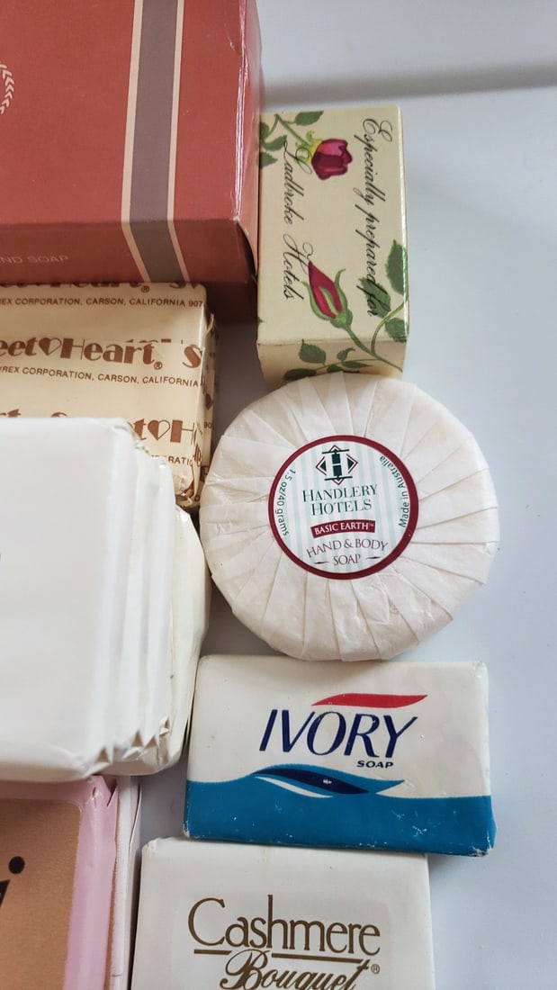 55 Vintage Hotel Travel Soap Bar Lot Royal Cruise Line Hilton Holiday Inn Safeguard Ivory - 7
