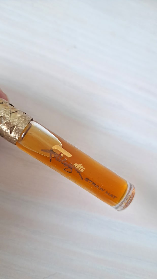 Faberg Straw Hat Perfume Mini Rollerball Bottle With Box - 8