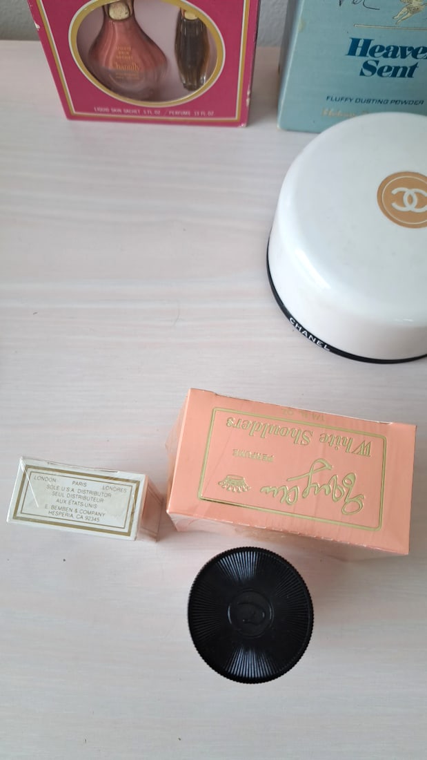 Fragrance And Powder Lot Chanel Box Onlyr, Helena Rubinstein Heaven Sent, Houbigant Chantilly, Tabu - 4