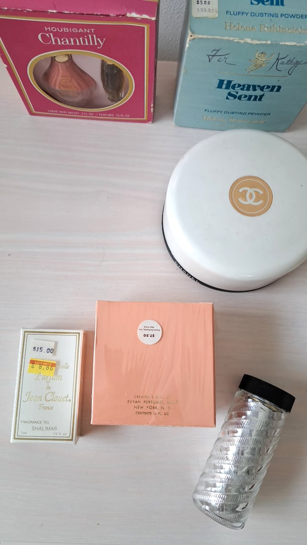 Fragrance And Powder Lot Chanel Box Onlyr, Helena Rubinstein Heaven Sent, Houbigant Chantilly, Tabu - 5