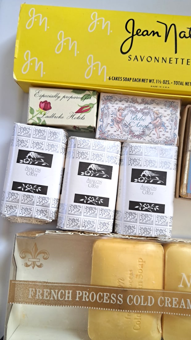 Vintage Soap Lot Jean Nat Savonnettes Avon Occur Ninon Cold Cream Gilchrist & Soames - 3