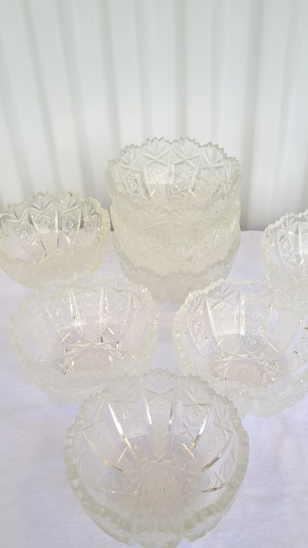 8 American Brilliant Cut Dessert Bowls, Sawtooth Rim Starburst Pattern - 2