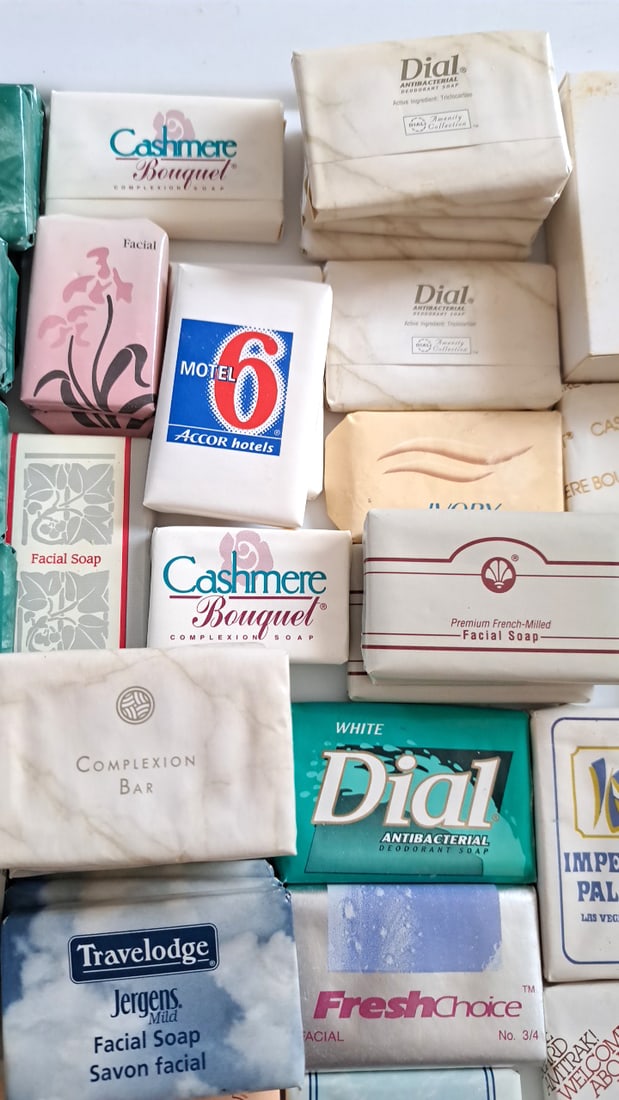 70 Mixed Hotel Motel Facial Soap Bars Lot North Woods Dial Cashmere Bouquet Motel 6 Travelodge Mi... - 5