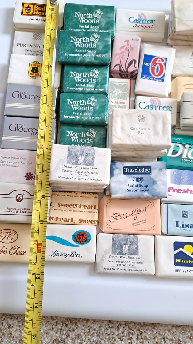 70 Mixed Hotel Motel Facial Soap Bars Lot North Woods Dial Cashmere Bouquet Motel 6 Travelodge Mi... - 9