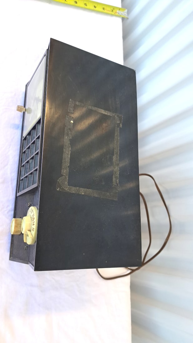 Admiral Telechron Clock Radio Black Bakelite Chassis 4m2a - 7