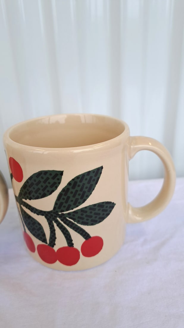 Pair Of Cream Ceramic Mugs With Red Cherry And Green Leaf Design - 4