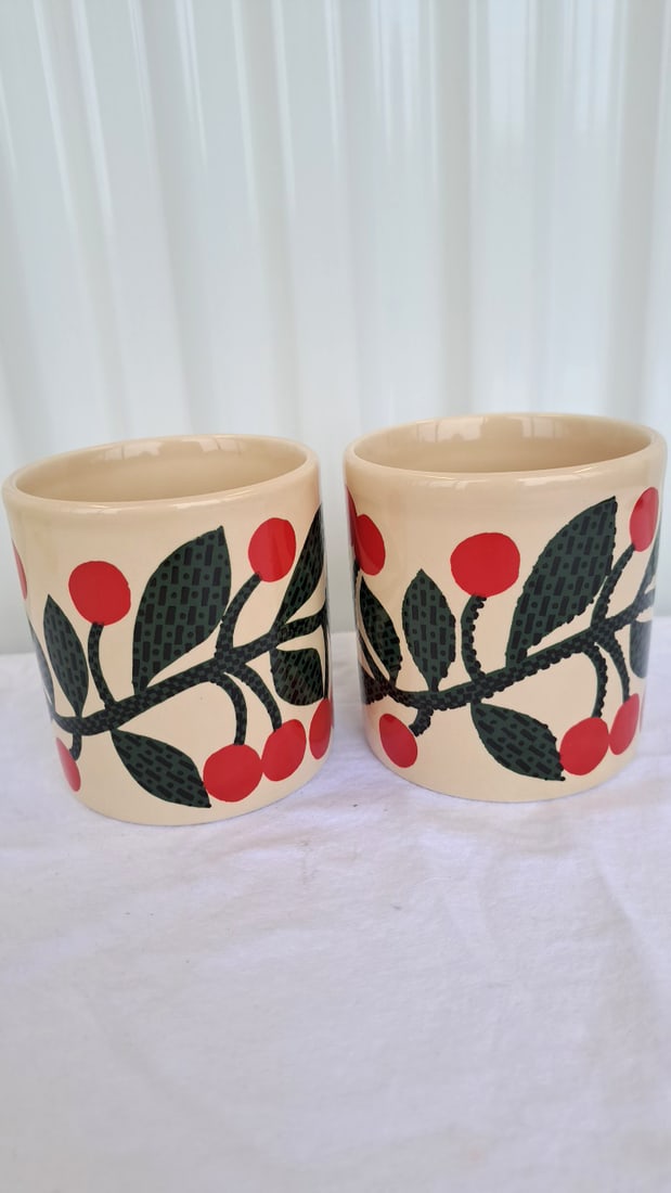 Pair Of Cream Ceramic Mugs With Red Cherry And Green Leaf Design - 8