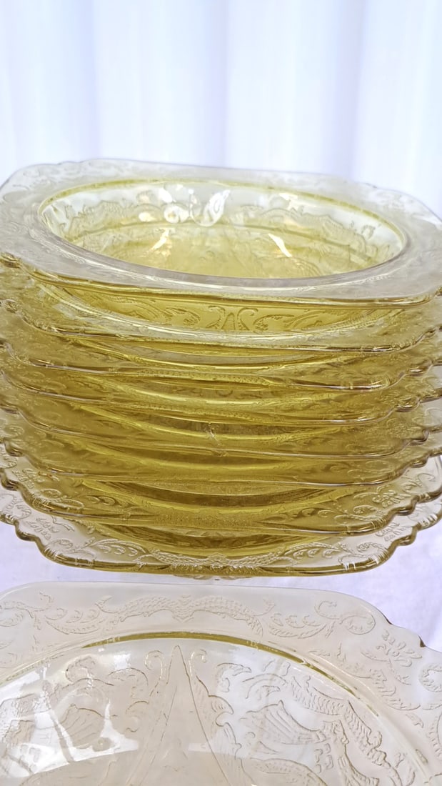 8 Amber Madrid Depression Glass Bowls 7in - 3