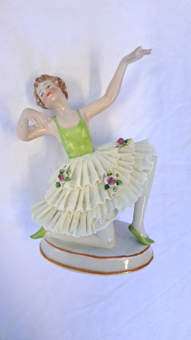 Porcelain Vanity Lot Dresden Lace Dancer, Floral Picture Frame,, Beads, Love Is Kind Ring Dish - 5