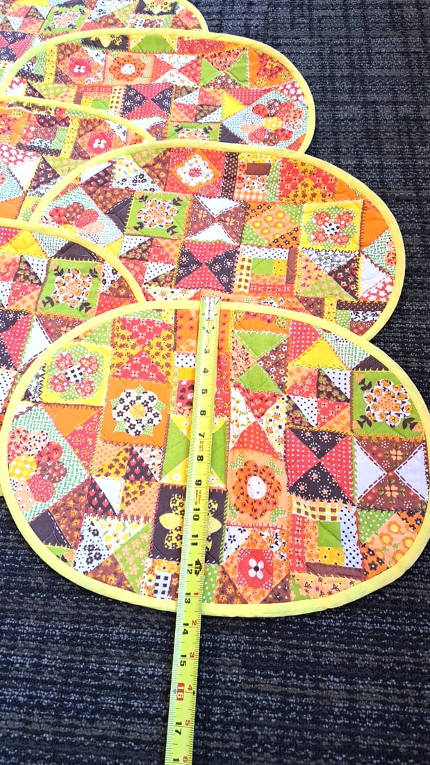 6 Oval Faux Quilted Patchwork Placemats Yellow Reversible - 2