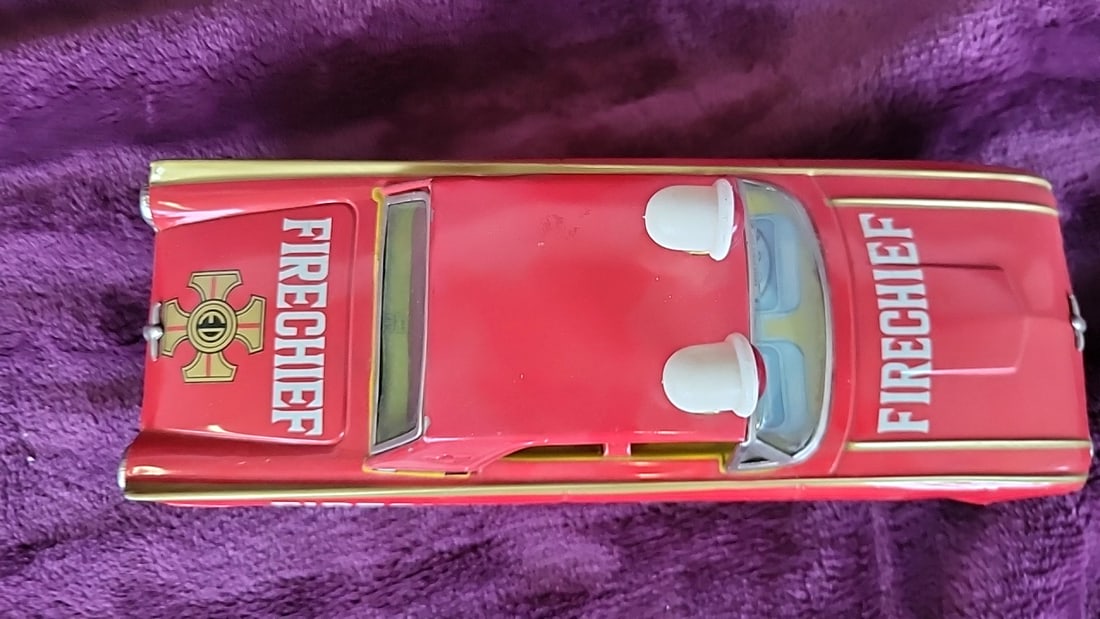 Red Tin Litho Firechief Fire Chief Toy Car With Roof Sirens, 12 In - 2