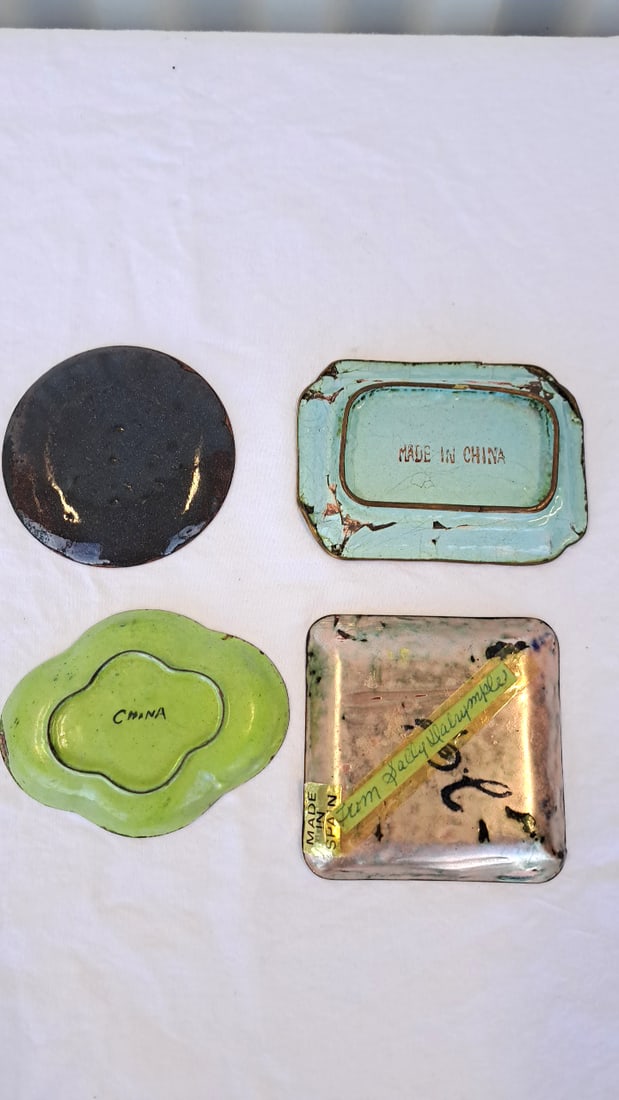 4 Decorative Enamel Metal Trinket Dishes, Floral And Abstract Designs - 7