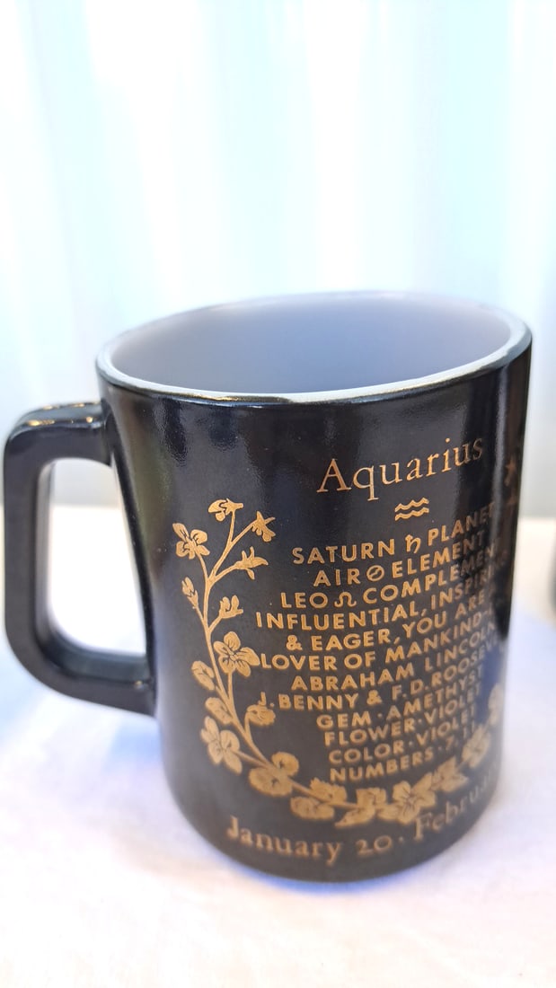 Anchor Hocking Fire-king Zodiac Mugs Aquarius Pisces Virgo Black Gold - 4