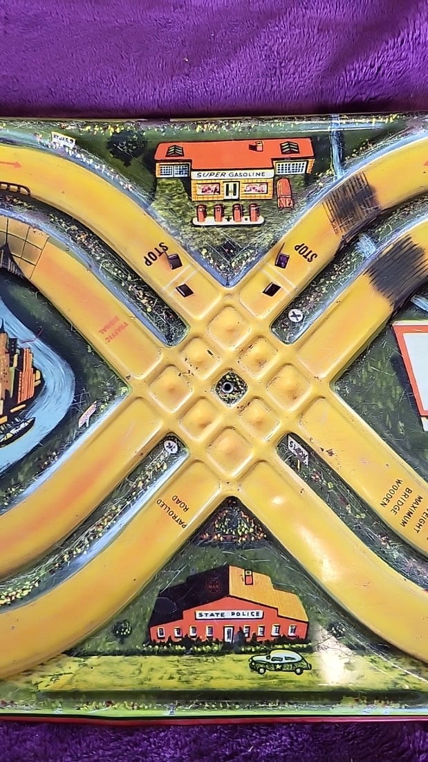 Magic Crossroads Tin Litho Figure-8 Traffic Roadway Toy, 16 In - 3