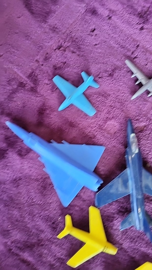Plastic Toy Airplane Lot, Concordia Balancing, Military Jets, Prop Planes Passenger Aircraft - 5
