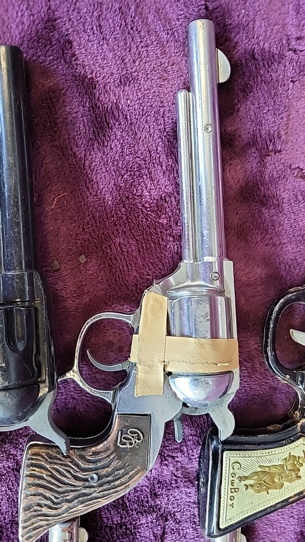 11 Western Toy Cap Gun Revolver Lot, Metalplastic Cowboy Style Grips Hubley - 3