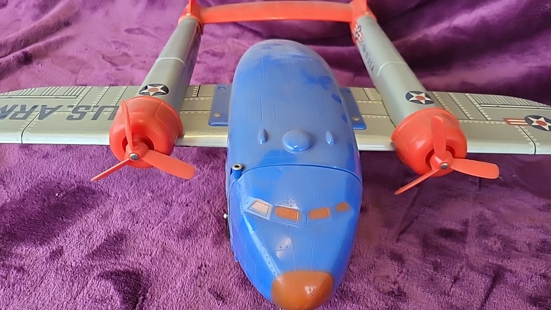 Ideal Army C-184-10 Globemaster Flying Boxcar Toy - 3