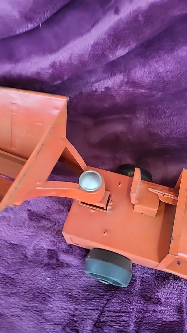 Structo Earth Mover Orange Pressed Steel Toy Scraper - 4