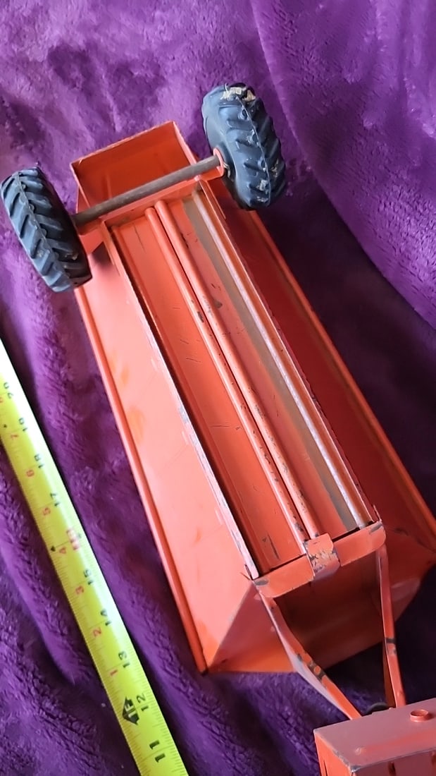 Structo Earth Mover Orange Pressed Steel Toy Scraper - 9