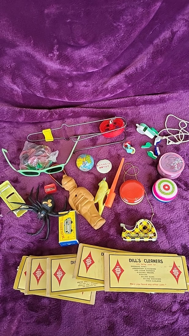 Mixed Toy Ephemera - Box Dills Cleaners Yo-yos Whistles Spider: 10x10x10 2 Low Estimate: 10.00 High Estimate: 45.00