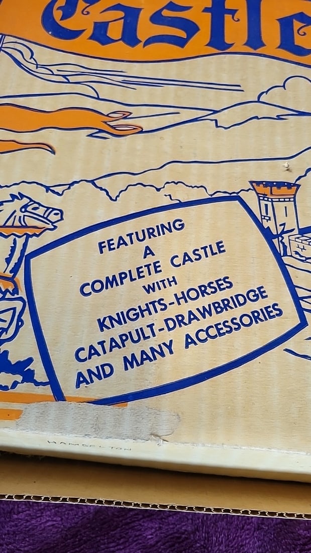 Marx Medieval Castle Set With Knights, Horses, Catapult Drawbridge - 2