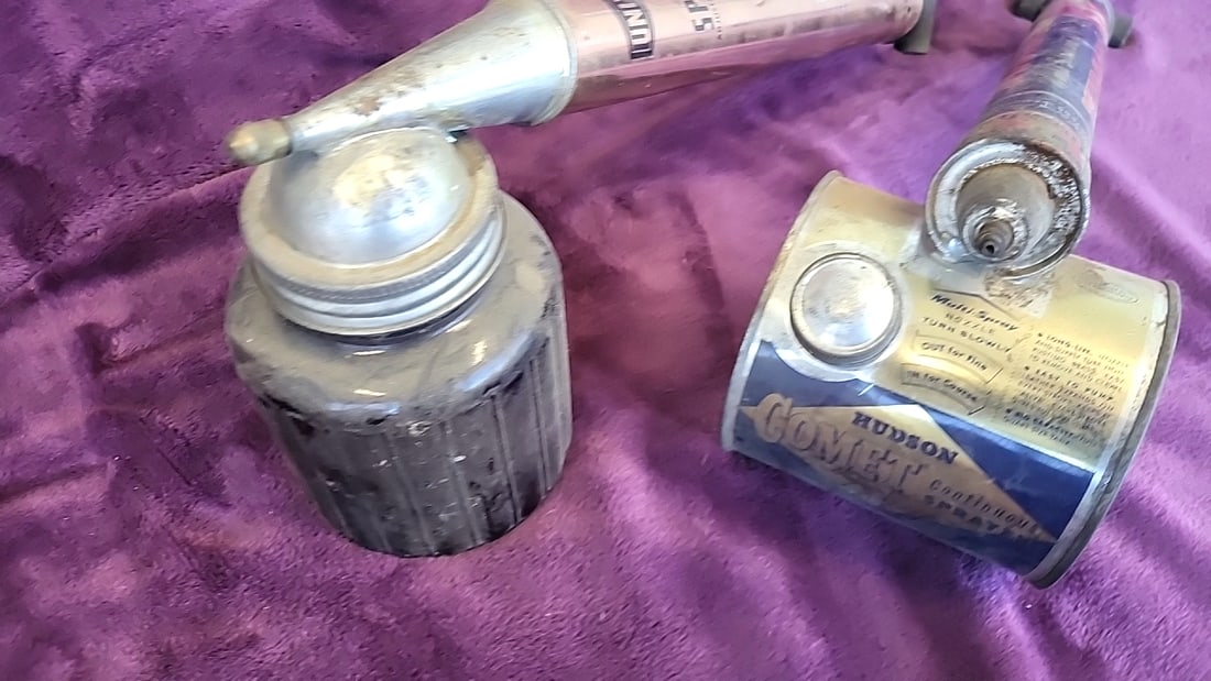 Hudson Continuous Sprayer & Universal 5 Spray Hand Pump Sprayers - 4