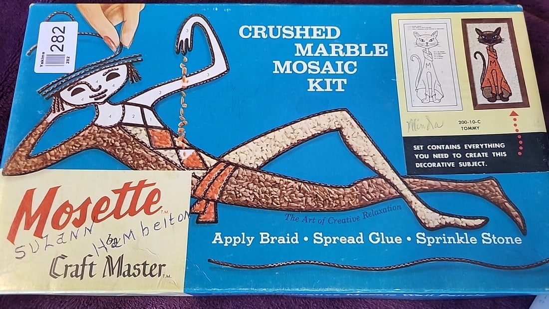 Craft Master Mosette Crushed Marble Mosaic Kit 200-10-c Tommy Cat Wall Panel - 3