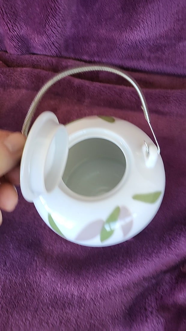 Noritake Tea Set With Green Lid Leaf Pattern, Teapot And 4 Cups - 6