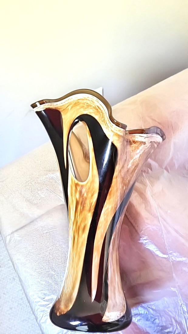 Mocha And Black Swirl Art Glass Vase. - 6