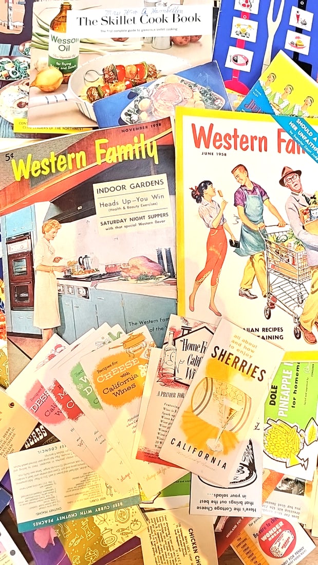 Lot Of 50 Plus Vintage Recipe Booklets Coupons Jell-o, Calumet, Dr. Price, Dole, Western Family P...: All before 1980s 14 x 14 x 5 7 lb Low Estimate: 25.00 High Estimate: 125.00
