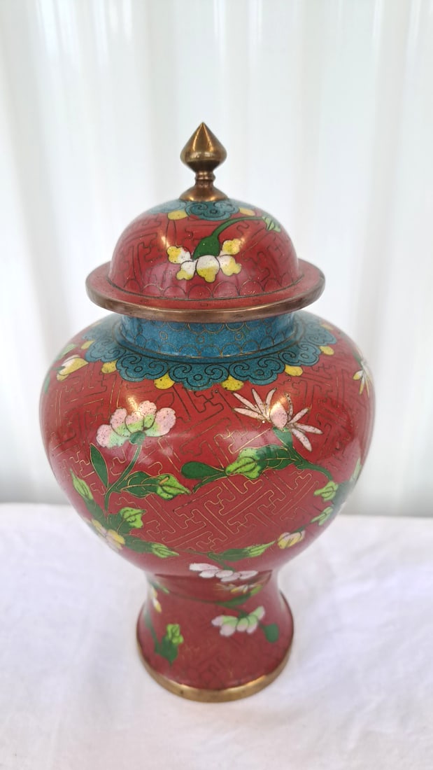 Chinese Cloisonn Enamel Red Floral Lidded Ginger Jar With Brass Finial - 4