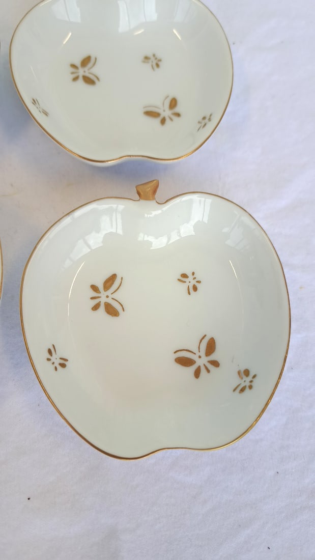 4 Apple-shaped White Porcelain Bowls With Gold Detail Butterfly - 5