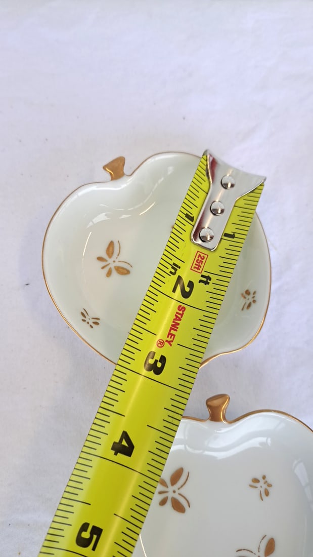 4 Apple-shaped White Porcelain Bowls With Gold Detail Butterfly - 7