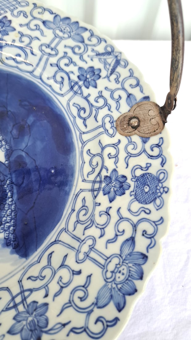 Chinese Blue White Hunters Plate With Handle - 4