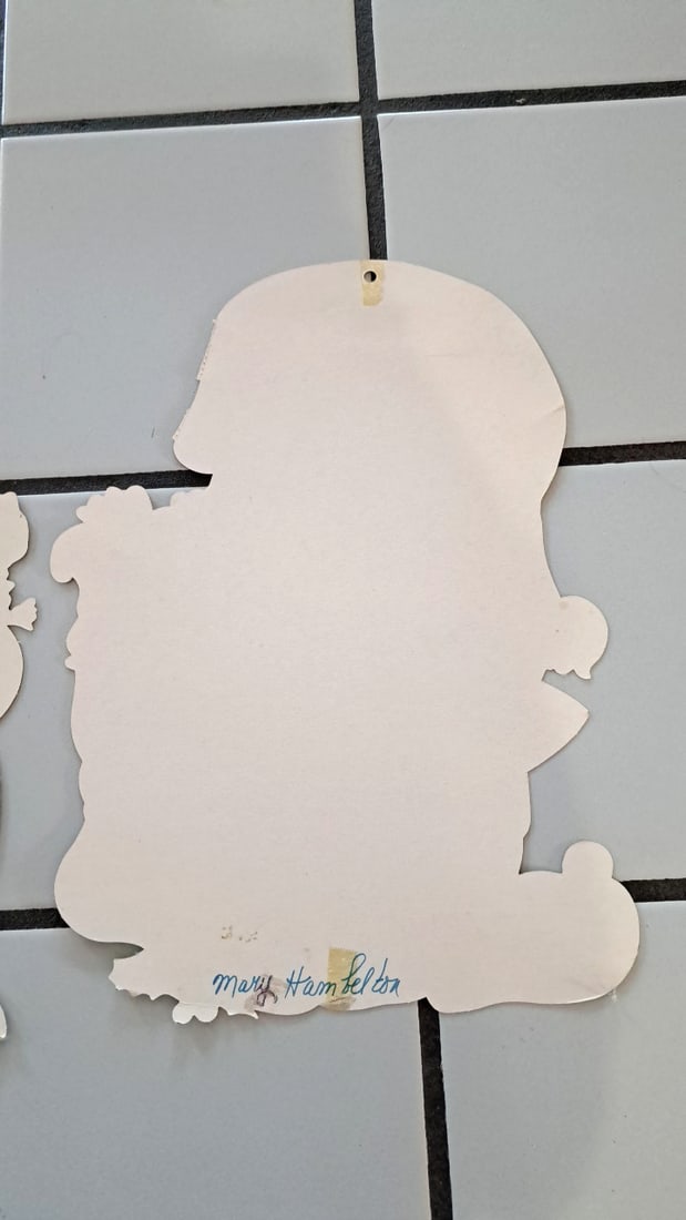 Christmas Cardboard Die-cut Wall Decorations Santa Elf Snowman Wreath Lot - 11