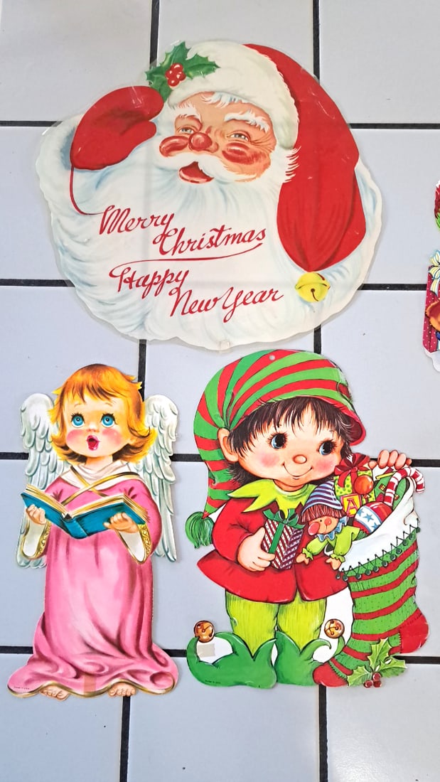 Christmas Cardboard Die-cut Wall Decorations Santa Elf Snowman Wreath Lot - 4