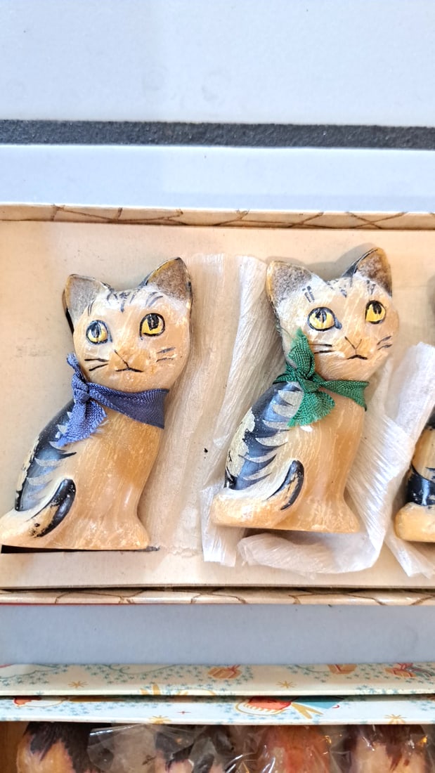 Roger Gallet Savon Hand Painted Kittens And Babies Castile Soap Lot - 6
