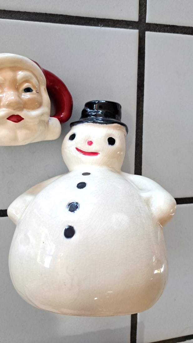 Ceramic Christmas Decor Lot Snowman Figure Santa Claus Mugs And Figurine - 5